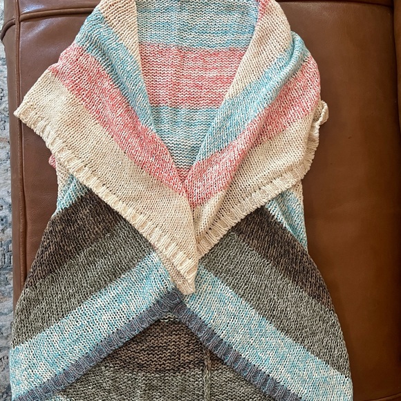 CAbi Striped Sleeveless Circle Crochet sweater vest “Line Up” Small - Picture 2 of 4